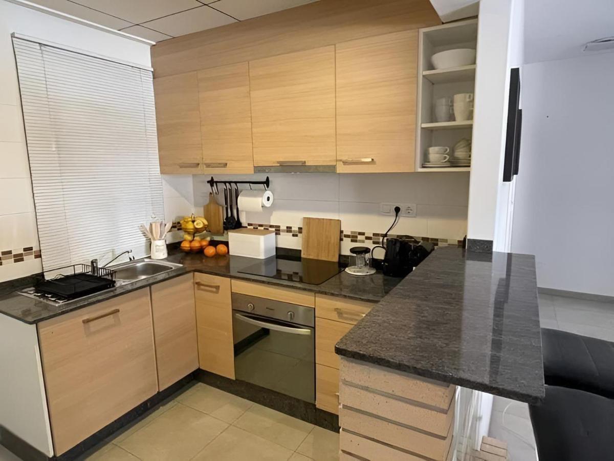 Del Mar 1 Deluxe Apartment Torrevieja Centrum Exteriör bild