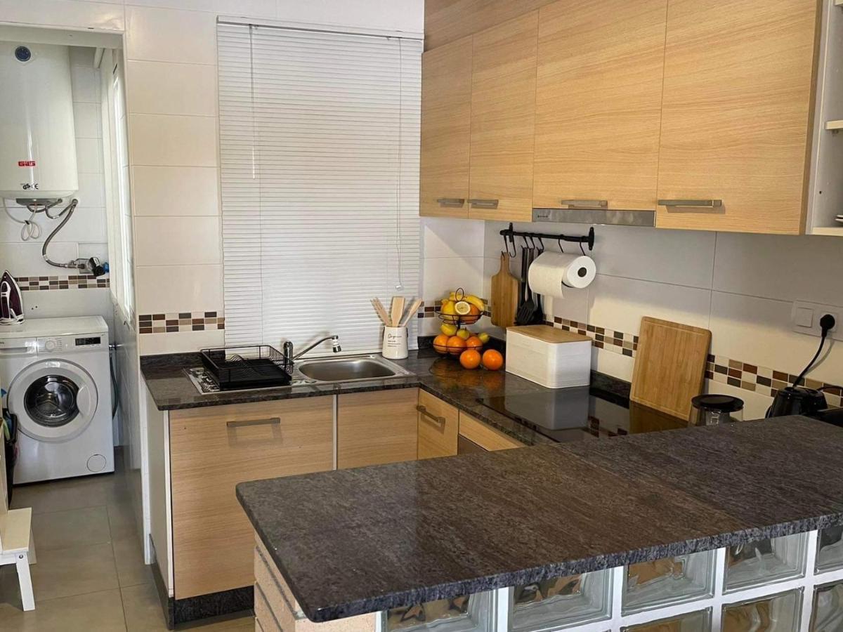 Del Mar 1 Deluxe Apartment Torrevieja Centrum Exteriör bild